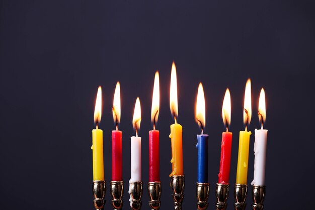 Decoración de Hanukkah con velas