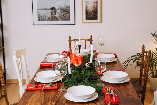 Decoración de mesa para cena de navidad