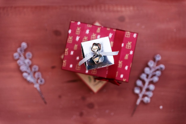 Decoración de navidad con caja de regalos