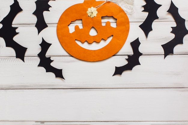 Foto gratuita decoración de papel para la fiesta de halloween