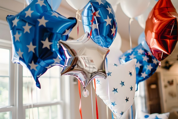 Foto gratuita decoraciones domésticas de colores estadounidenses para la celebración del día de la independencia