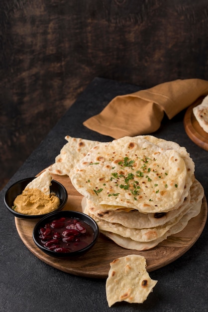 Deliciosa composición de nutritivo roti