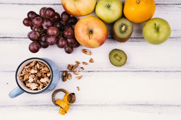 Deliciosa fruta con espacio de copia