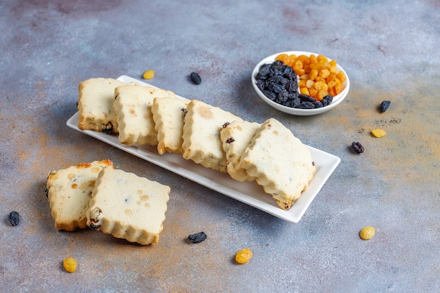 Deliciosas galletas caseras con pasas.