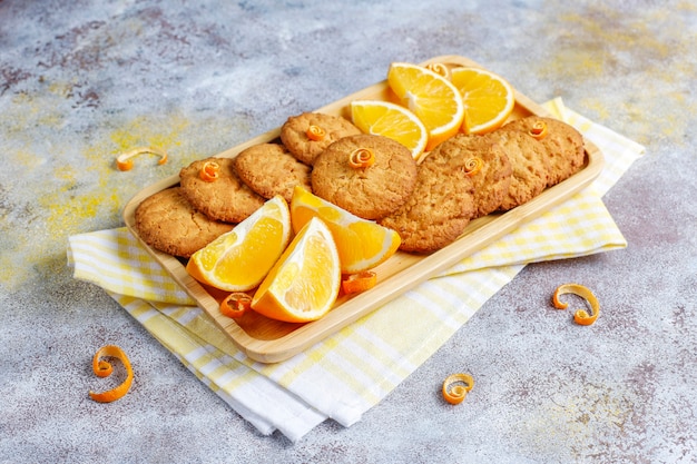 Deliciosas galletas caseras de ralladura de naranja.