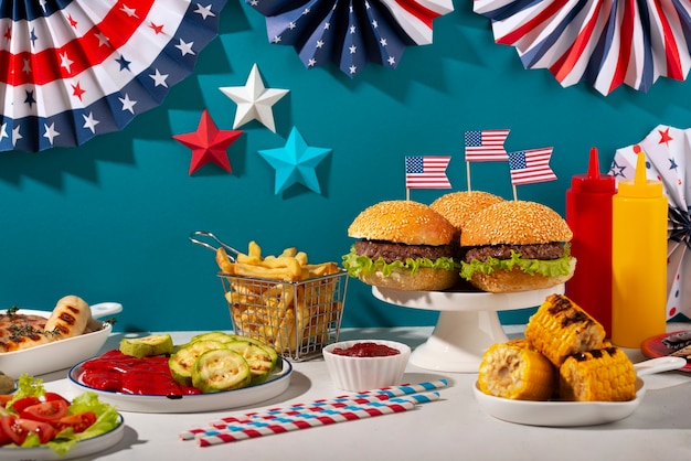 Foto gratuita deliciosas hamburguesas para el día del trabajo de estados unidos.