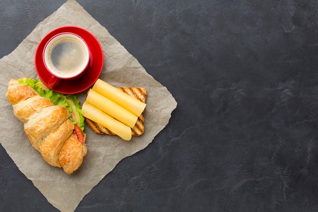 Foto gratuita delicioso almuerzo con espacio de copia.