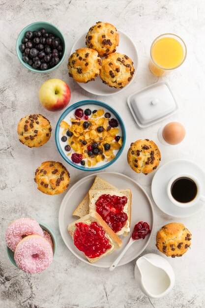 Delicioso desayuno para los buenos días