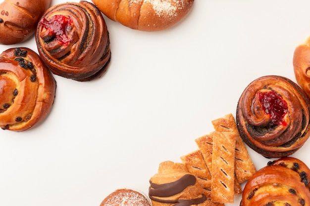 Delicioso espacio de copia de pastelería poco saludable