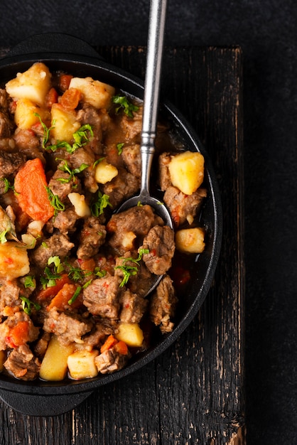 Delicioso goulash listo para cenar