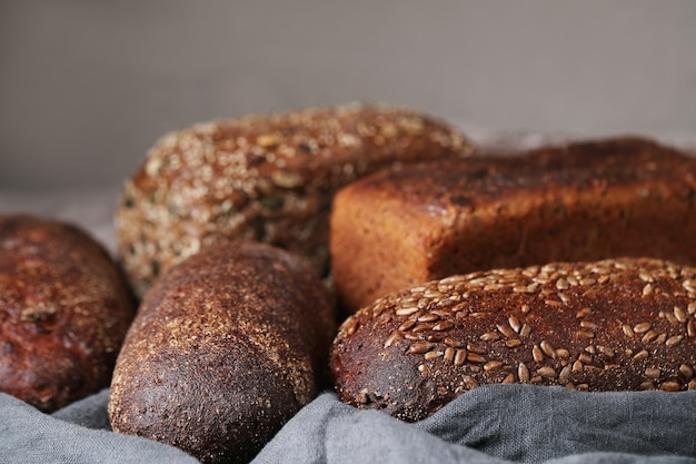 Foto gratuita delicioso pan casero