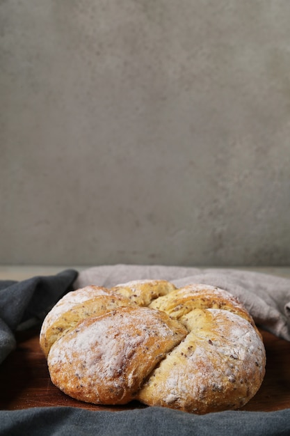 Foto gratuita delicioso pan casero