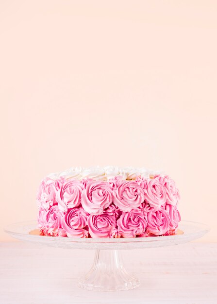 Delicioso pastel rosa