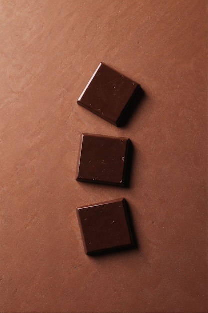 Deliciosos elementos de mousse de mocha