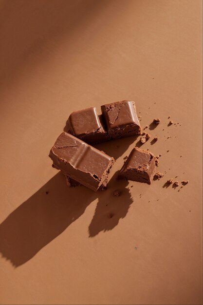 Deliciosos elementos de mousse de mocha