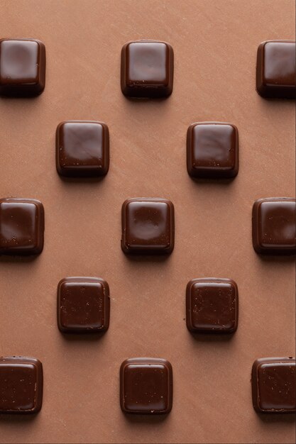 Deliciosos elementos de mousse de mocha