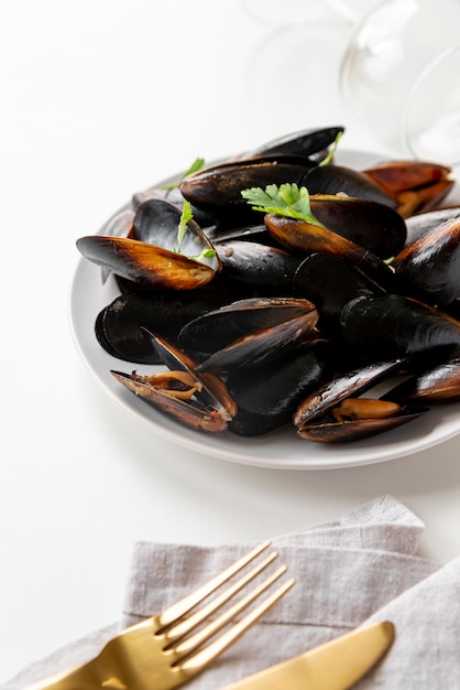 Foto gratuita deliciosos mejillones gourmet