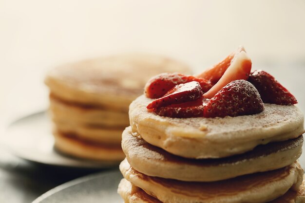 Deliciosos panqueques con fresas