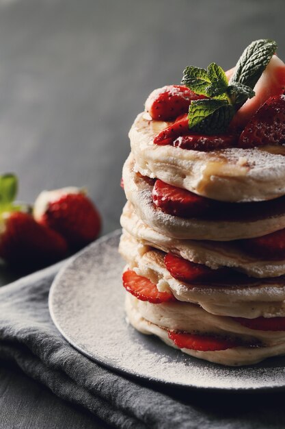 Deliciosos panqueques con fresas