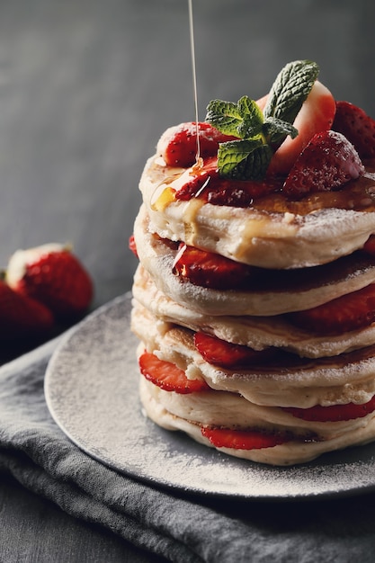 Deliciosos panqueques con fresas