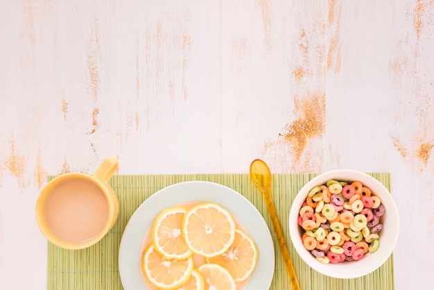 Foto gratuita desayuno