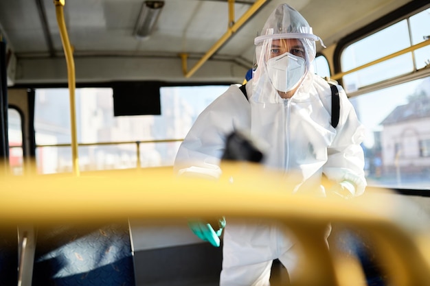 Desinfección del transporte público por la pandemia del COVID19