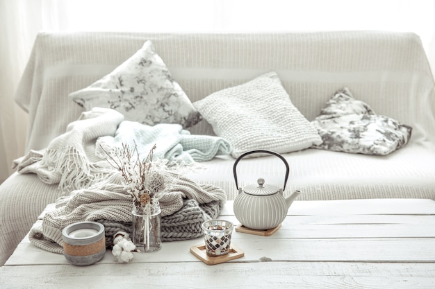 Detalles de decoración interior en estilo escandinavo. concepto de confort en el hogar y estilo moderno.