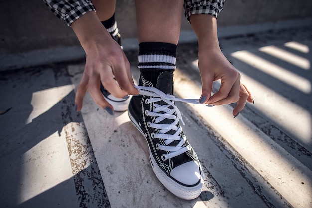 Detalles de mujer zapato lacing su clásico zapatillas