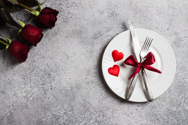 Día de San Valentín mesa ajuste cena romántica casarse conmigo compromiso de boda