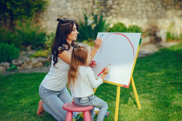 Dibujo de madre e hija