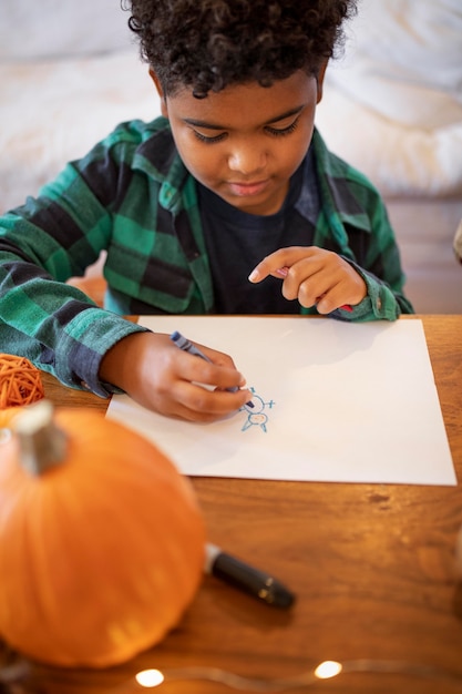 Dibujo de niño antes de la cena de acción de gracias