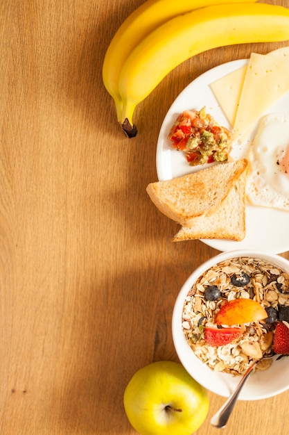 Diferentes comida casera para el desayuno