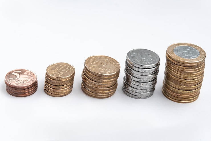 Foto gratuito dinero - monedas brasileñas - escalera