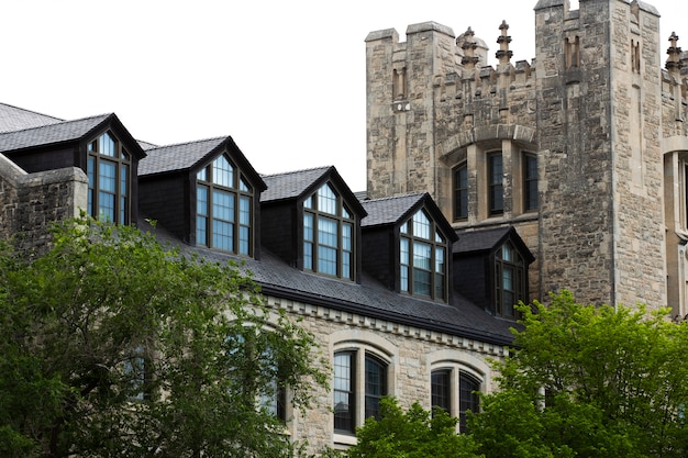 Diseño de hermosa casa antigua y castillo