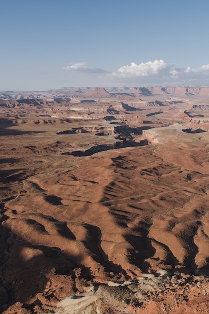 Disparo vertical del Parque Nacional Canyonlands en Utah, EE.