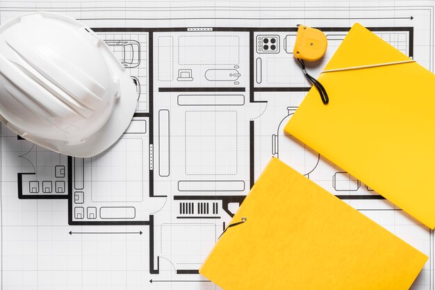 Disposición plana de elementos arquitectónicos sobre un fondo blanco