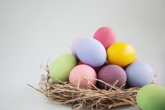 Dulce colorido fondo de huevos de Pascua - conceptos de celebración de fiesta nacional