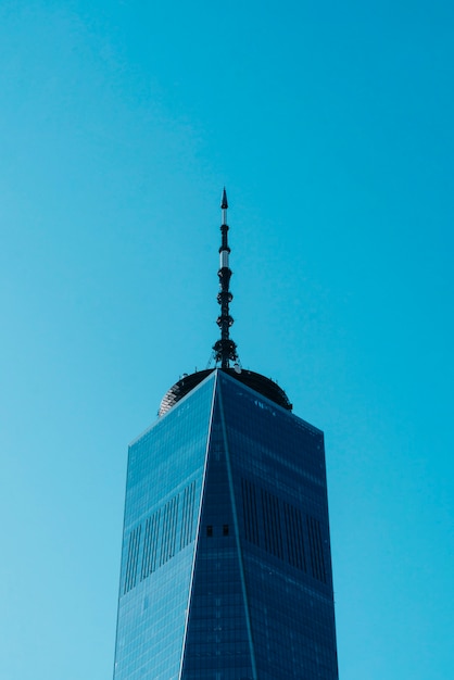 Foto gratuita edificio de negocios de alta