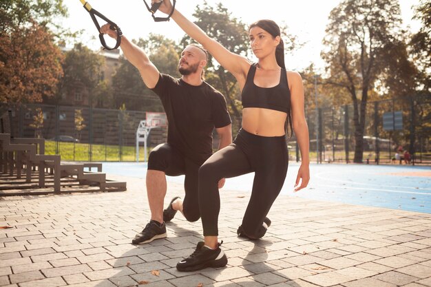 Ejercicio de fuerza al aire libre