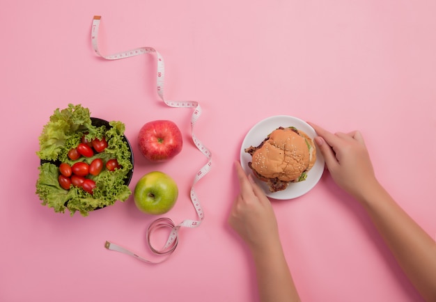 Elija alimentos que sean beneficiosos para el cuerpo.