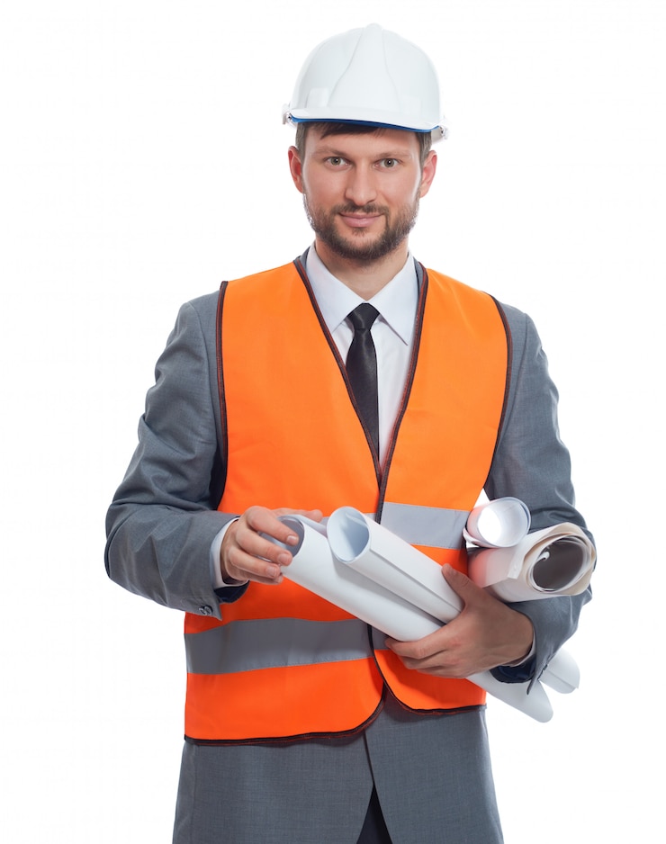 Foto gratuito empresario maduro construccionista sonriendo aislado en blanco