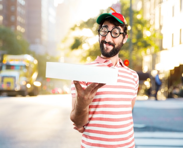 Foto gratuita engañar a hombre loco. la expresión feliz