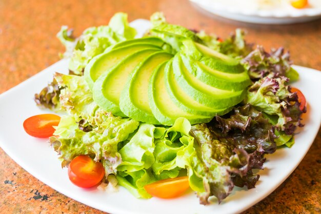 Ensalada de aguacate