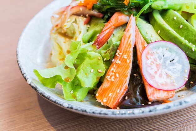 Ensalada japonesa de mariscos