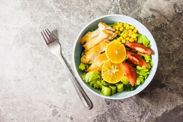 Ensalada de pollo