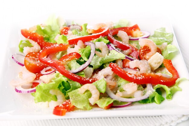 Ensalada sabrosa y fresca