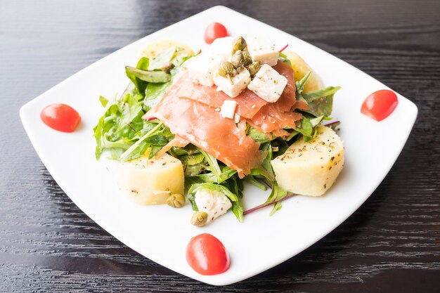 Ensalada De Salmón Ahumado