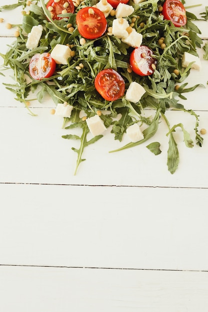 Ensalada con tomates cherry