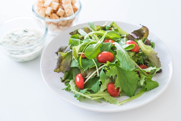 Ensalada de verduras frescas