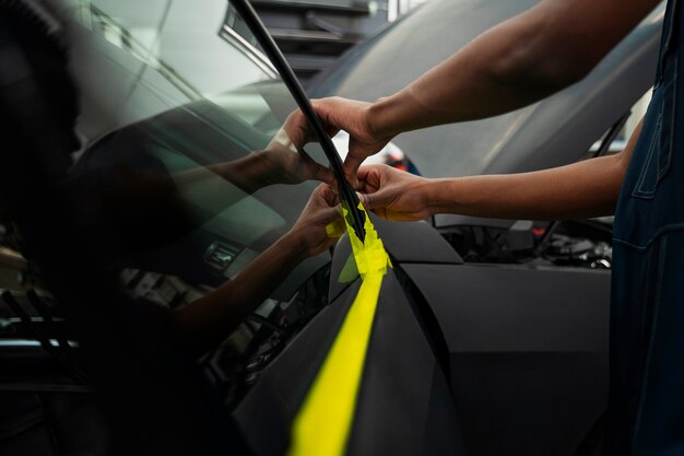 Envoltura de autos doign de salón de servicio automático